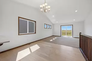 1121 Yellowstone Ave, Saint Cloud, MN 56303 - Photo 7