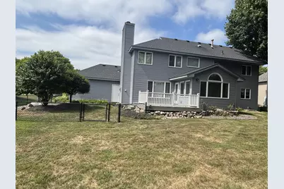 9083 Gould Road, Eden Prairie, MN 55347 - Photo 5