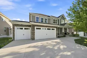 18625 43rd Ave N, Plymouth, MN 55446 - Photo 1