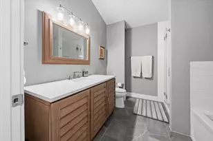 15402 Sussex Dr, Minnetonka, MN 55345 - Photo 21