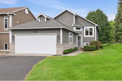 15402 Sussex Drive, Minnetonka, MN 55345 - Photo 1