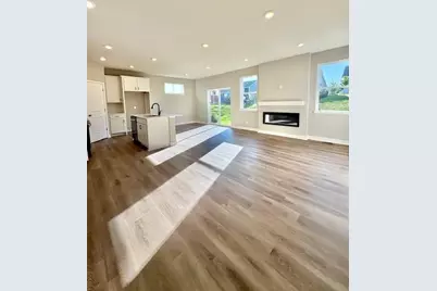 6204 Jennifer Avenue S, Cottage Grove, MN 55016 - Photo 13
