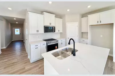 6204 Jennifer Avenue S, Cottage Grove, MN 55016 - Photo 7