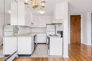 2928 Dean Pkwy, Minneapolis, MN 55416 - Photo 15