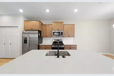 10382 Birchwood Circle, Victoria, MN 55318 - Photo 5