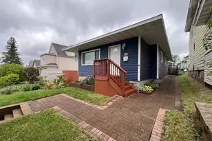719 Garfield St, Eveleth, MN 55734 - Photo 35