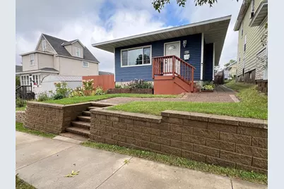 719 Garfield St, Eveleth, MN 55734 - Photo 1