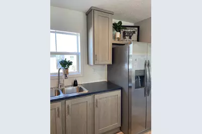 402 1st Street NE, Staples, MN 56479 - Photo 9