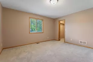 805 Pond View Ct, Braham, MN 55006 - Photo 13