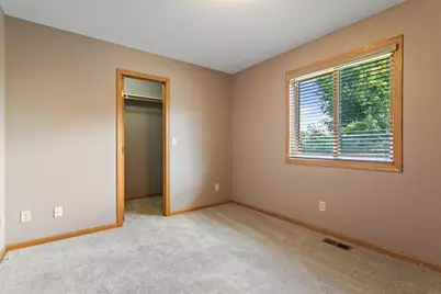 805 Pond View Court, Braham, MN 55006 - Photo 15