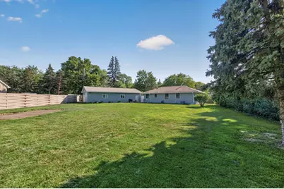 4500 Nord Drive, Bloomington, MN 55437 - Photo 31