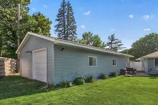 4500 Nord Dr, Bloomington, MN 55437 - Photo 33
