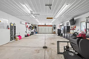 4500 Nord Dr, Bloomington, MN 55437 - Photo 29