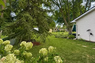 1798 E Bluestone Dr, Eagan, MN 55122 - Photo 45