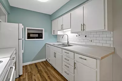 7318 W 22nd Street #111, Saint Louis Park, MN 55426 - Photo 9