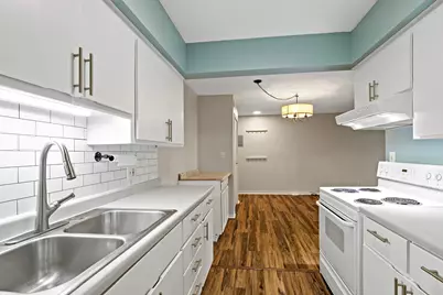 7318 W 22nd Street #111, Saint Louis Park, MN 55426 - Photo 9