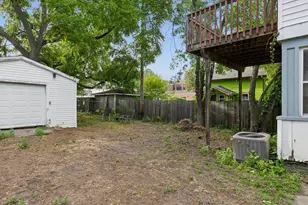 1918 Quincy St NE, Minneapolis, MN 55418 - Photo 31