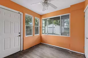1918 Quincy St NE, Minneapolis, MN 55418 - Photo 17