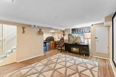 1523 Old Hudson Road, Saint Paul, MN 55106 - Photo 25