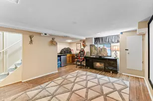1523 Old Hudson Rd, Saint Paul, MN 55106 - Photo 25