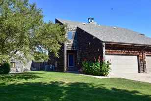 606 37 Ave S, Moorhead, MN 56560 - Photo 3