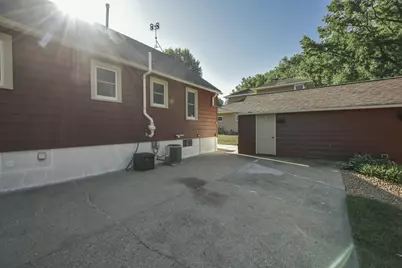 1616 Greenwood Street, Red Wing, MN 55066 - Photo 33