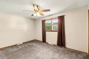 716 Conliffe Ave SW, Faribault, MN 55021 - Photo 11