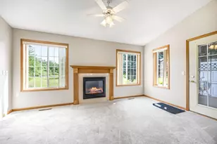 817 Greensview Ct NW, Hutchinson, MN 55350 - Photo 7