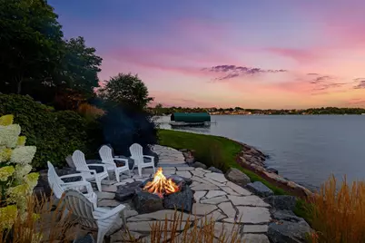 372 Ferndale Road S, Wayzata, MN 55391 - Photo 59