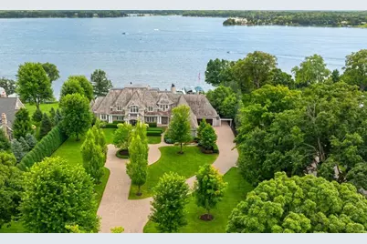 372 Ferndale Road S, Wayzata, MN 55391 - Photo 3