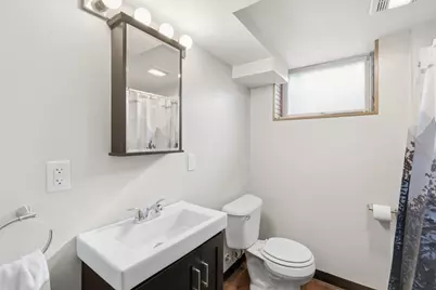 10019 Fremont Avenue S, Bloomington, MN 55431 - Photo 25