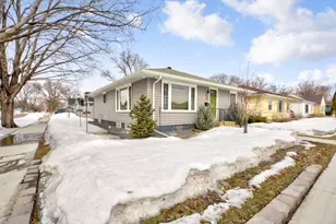 344 Harrison Ave, North Mankato, MN 56003 - Photo 3