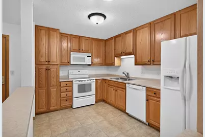 1600 Arundel Street #309, Saint Paul, MN 55117 - Photo 5