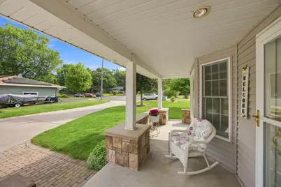 7806 Gloria Circle, Mounds View, MN 55112 - Photo 3