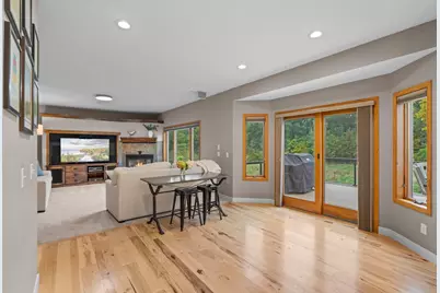 1435 Wildflower Lane, Chaska, MN 55318 - Photo 7
