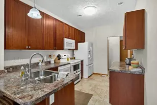 8600 Tessman Cir N, Brooklyn Park, MN 55445 - Photo 5