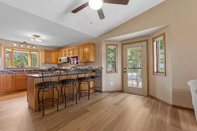1612 Trailwood Lane SW, Faribault, MN 55021 - Photo 3