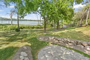 4337 Old Hwy 10, Arden Hills, MN 55112 - Photo 7
