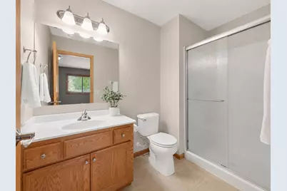 11631 Prospect Curve, Woodbury, MN 55129 - Photo 15