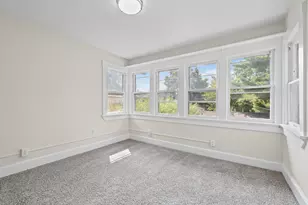 892R Marshall Ave, Saint Paul, MN 55104 - Photo 31