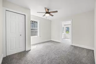 892R Marshall Ave, Saint Paul, MN 55104 - Photo 33