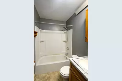 240 Merrian Street, Glencoe, MN 55336 - Photo 15