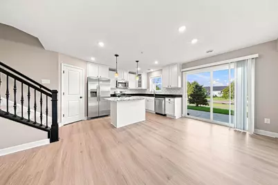 3278 Lakewood Trail, Woodbury, MN 55129 - Photo 5