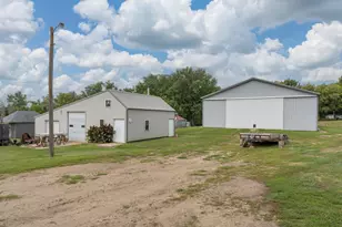 51945 506th St, Courtland, MN 56021 - Photo 47