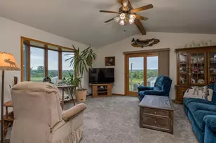 51945 506th St, Courtland, MN 56021 - Photo 7