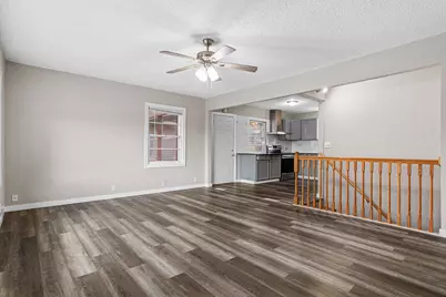 1976 Radatz Avenue, Maplewood, MN 55109 - Photo 3