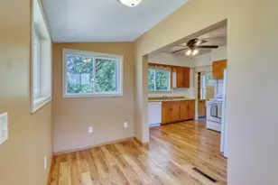 332 Oak St, Detroit Lakes, MN 56501 - Photo 37