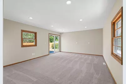 424 4th Avenue NE, Osseo, MN 55369 - Photo 9
