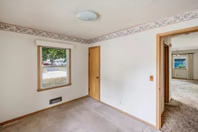 8680 Granada Avenue S, Cottage Grove, MN 55016 - Photo 11