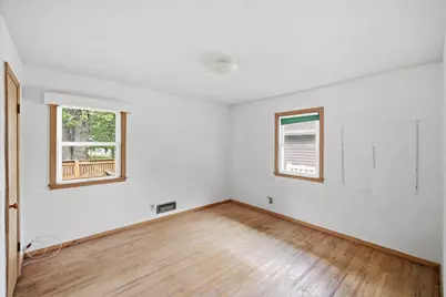 8680 Granada Avenue S, Cottage Grove, MN 55016 - Photo 9